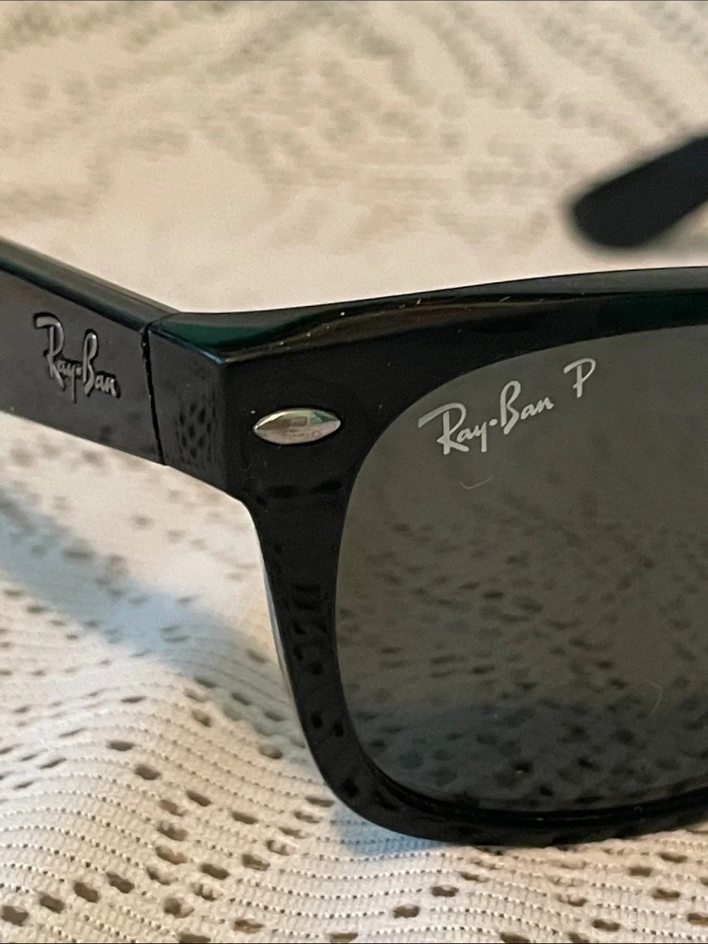 Ray-Ban Black Polarized Wayfarer-Style Men's Sunglasses